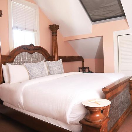 Hartstone Inn Кэмден Экстерьер фото
